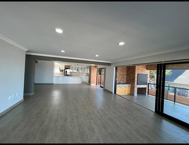 4 BEDROOM HOUSE FOR SALE IN WAVECREST